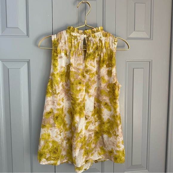 NWT Joie Summer Porcelain Print Sleeveless Smocked Neck Satin Fern Top. Small - Picture 5 of 11